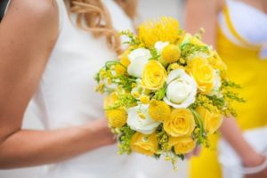 Букет невесты из желтых роз